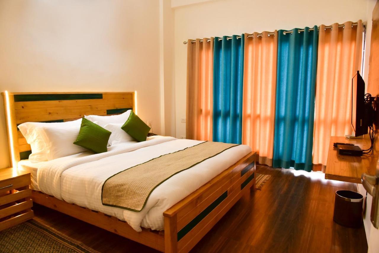 Spangle Heights Shimla, Suites And Residences Zewnętrze zdjęcie