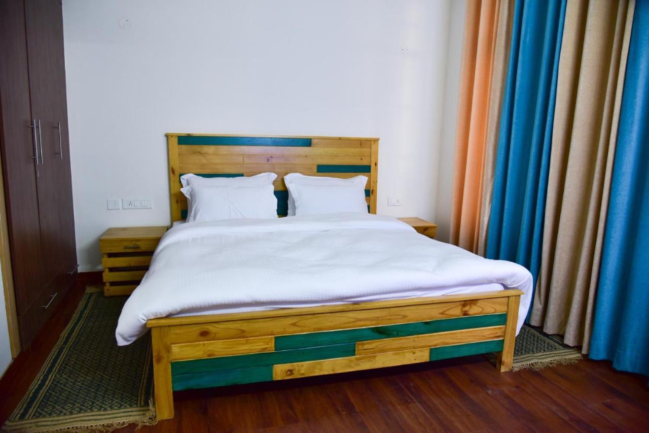 Spangle Heights Shimla, Suites And Residences Zewnętrze zdjęcie