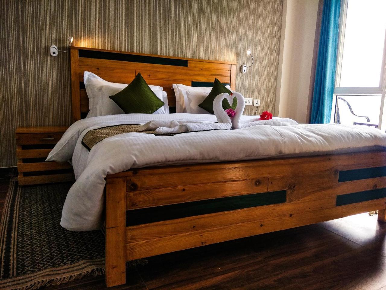 Spangle Heights Shimla, Suites And Residences Zewnętrze zdjęcie